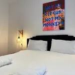 Big Fun Flat In Centre With Patio Apartment