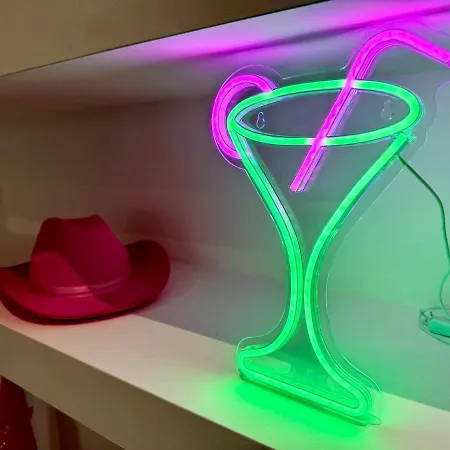 Big Fun Flat In Centre With Patio * Бристоль