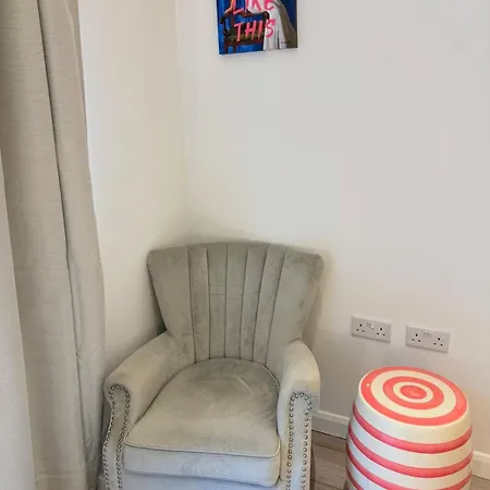 Apartment Big Fun Flat In Centre With Patio *