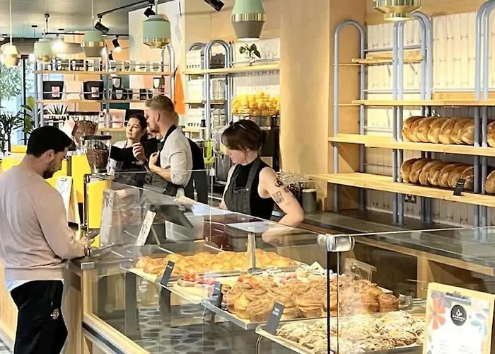 Lejlighed Big Fun Flat In Centre With Patio *